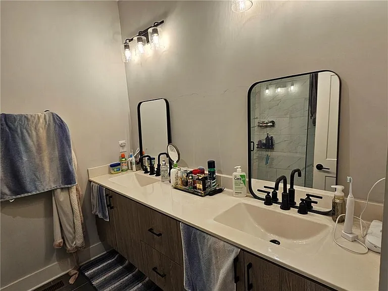 732 Perch Pl — Photo 12