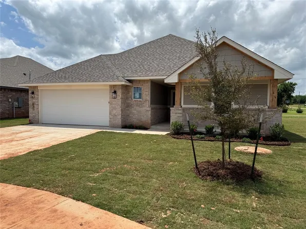 831 Virginia Ave, Newcastle, OK 73065