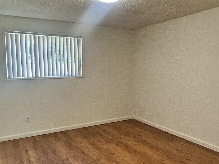 3707 Sunset Way — Photo 5