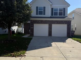 1887 Lakecrest Dr, Columbus, IN 47201