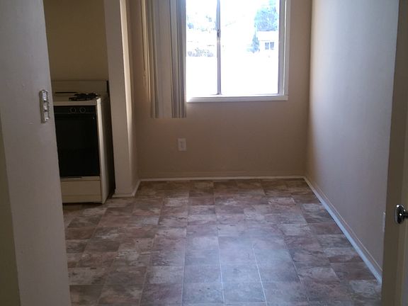 2nd image of 14735 Blythe St