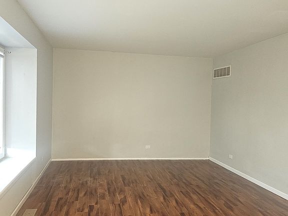 3rd image of 2403 Provincetown Dr