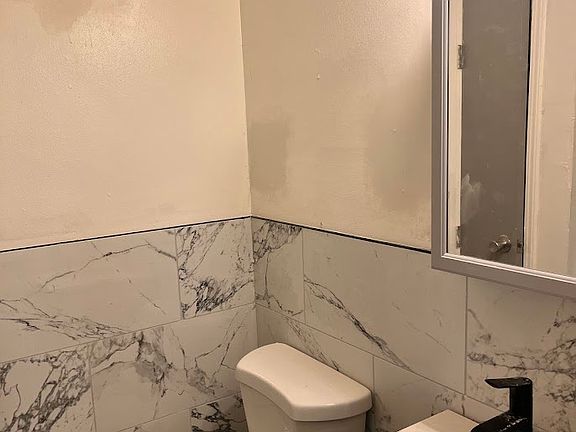 5th image of 2984 Benchwood Rd #1