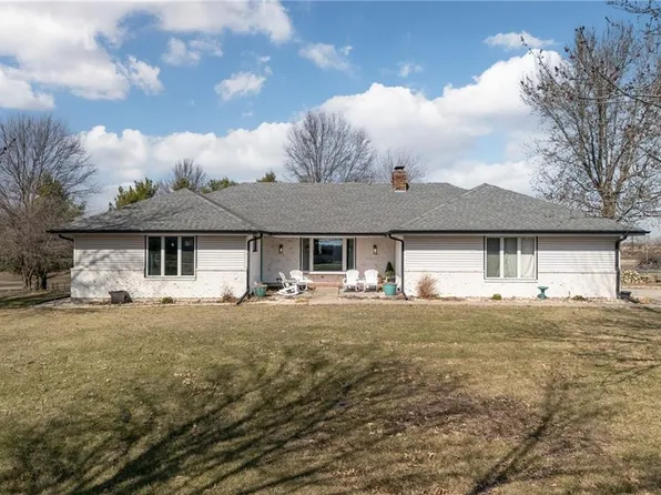 183 NW Bass Ln, Maysville, MO 64469