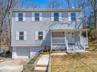 9 Partridge Rd, Stockholm, NJ 07460