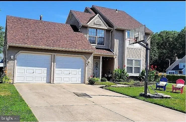 16 Country Hollow Cir — Photo 1