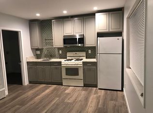 900 W 3rd St #2, San Pedro, CA 90731