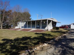 4350 N Adams Rd, Jonesville, MI 49250