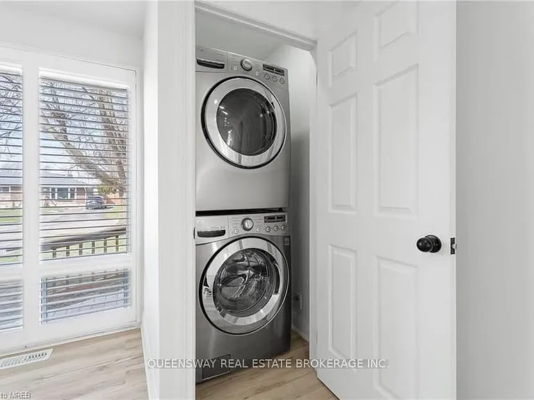 538 Lloyd Ave #MAIN — Photo 3