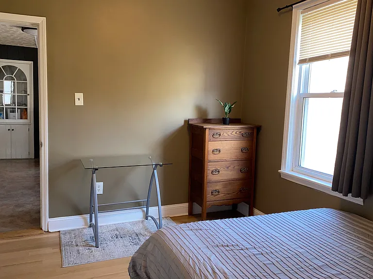 12 E Shelby St #2 — Photo 9