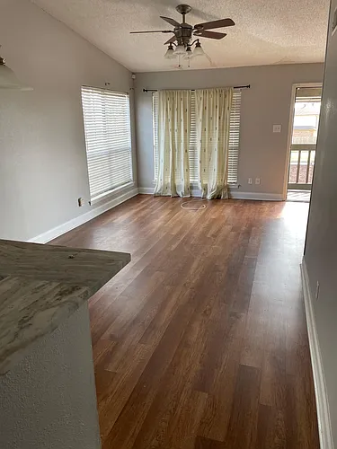 2900 Manhattan Blvd #104 Photo 1