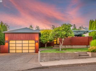 9359 SE Levern Ln, Happy Valley, OR