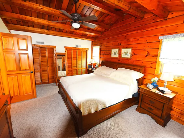 3094 Pleasant Valley Church Rd, Center, KY 42214