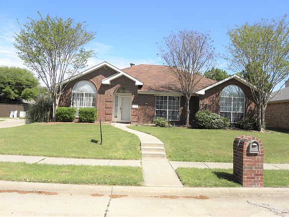 2nd image of 11216 Promenade Rd