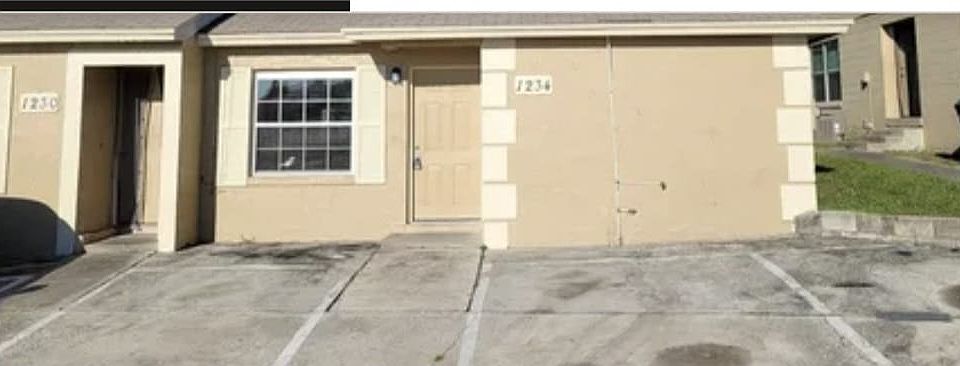 1st image of 1234 Woodman Way