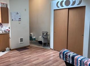 300 NE 1st St #3B, Winlock, WA 98596