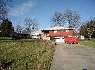1009 Eastwood St NE, Canton, OH