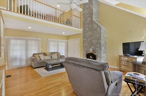 5th image of 174 Weyland Cir