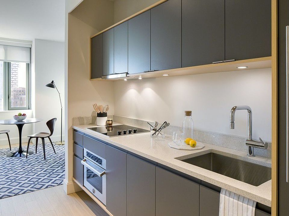 1st image of 10 City Pt APT 42C