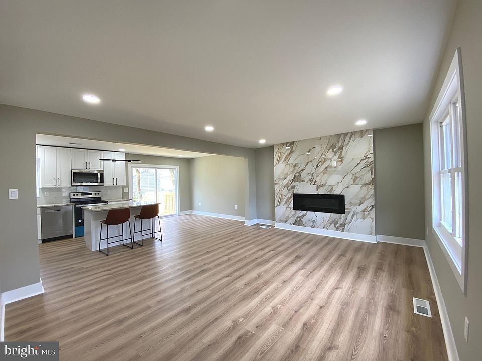 944 Wyoming Ave, Croydon, PA 19021 Zillow