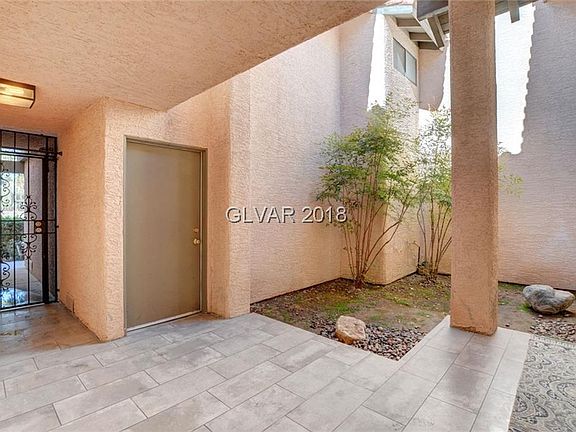 3rd image of 2882 Campo Verde Dr