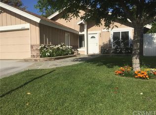 27414 Cherry Creek Dr, Santa Clarita, CA 91354
