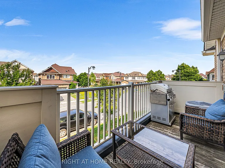 291 Woodley Cres — Photo 31
