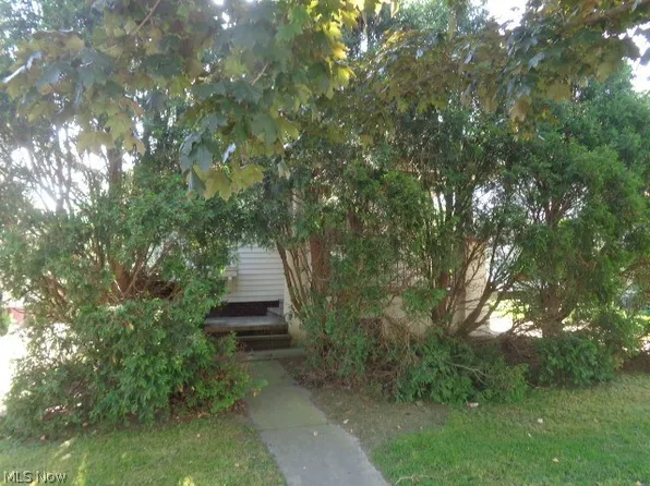 3607 W 139th St, Cleveland, OH 44111