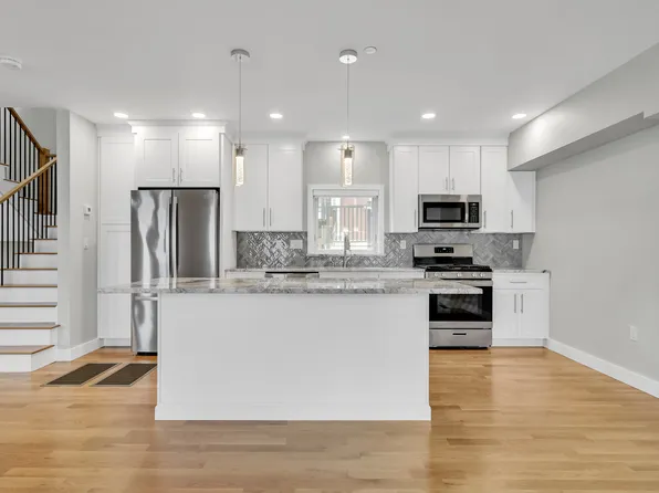 56 Franklin St #B, Somerville, MA 02145