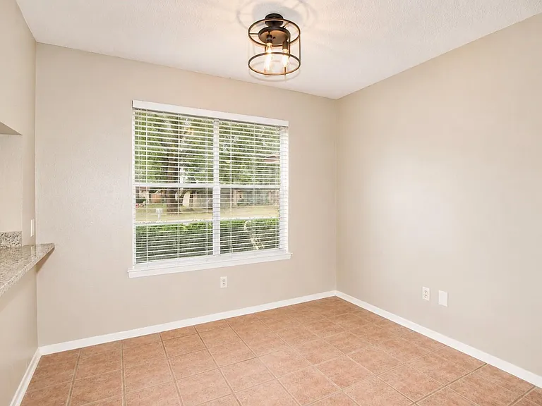 14203 Long River Ct — Photo 3