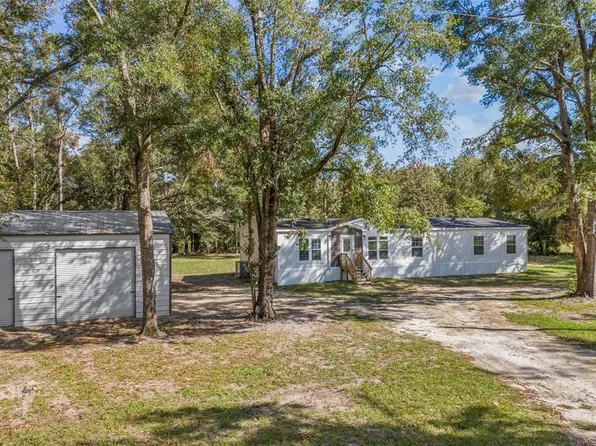 768 SW Horseshoe Loop, Fort White, FL 32038