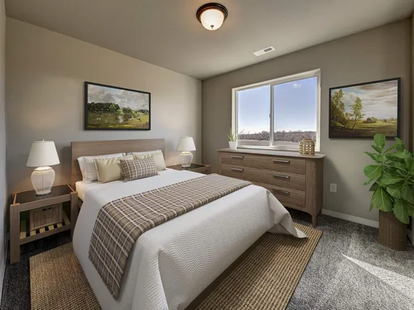 The Bridgeport Plan, Sky Ranch