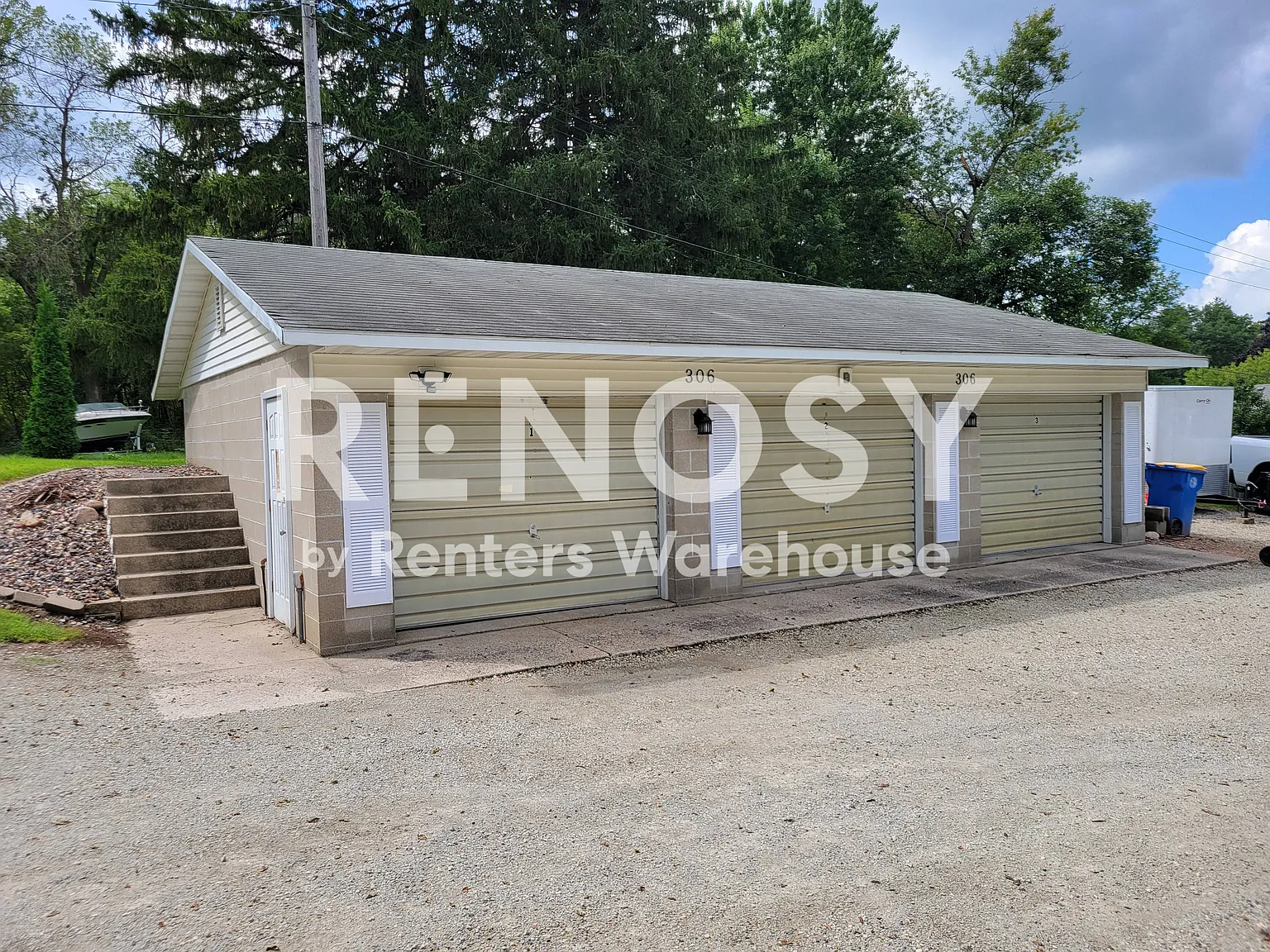Newly Remodeled 1 Bedroom 1 Bath Apt In Owatonna available October 1st — Photo 2