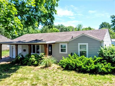 7041 Garnett St, Shawnee, KS, 66203