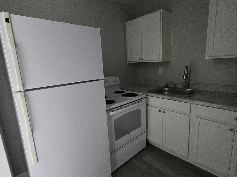1703 W Reynolds St #3 — Photo 3