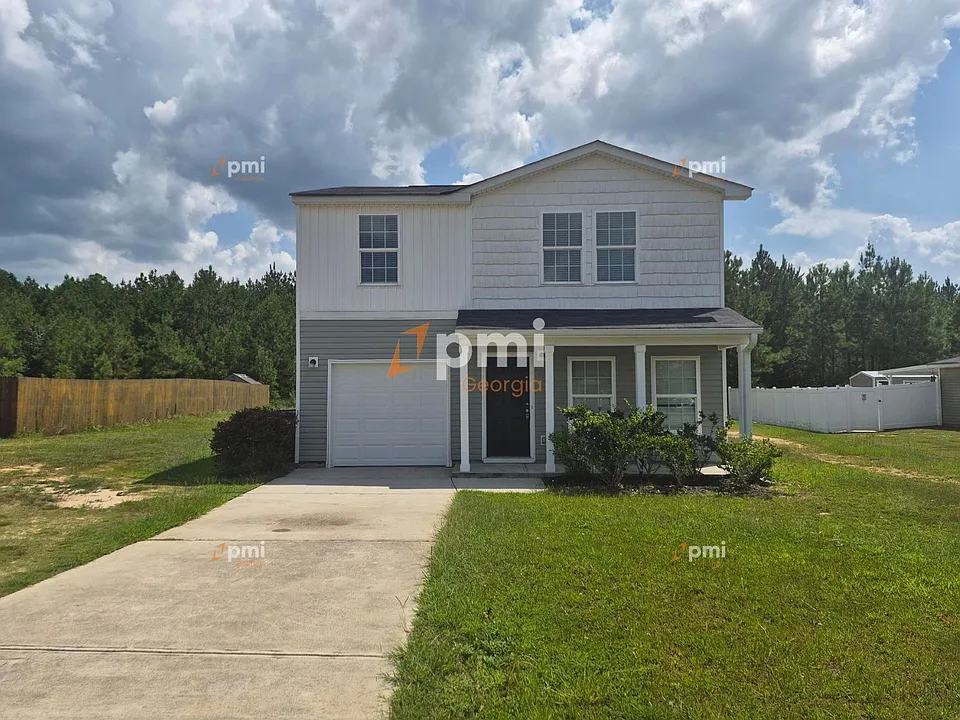 712 Maddux Dr