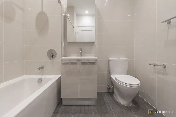 Rented by Modern Spaces | media 19