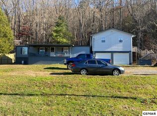 150 Giles Rd, Cosby, TN 37722