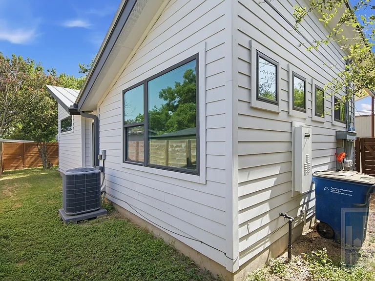 1805 Tillery St — Photo 22