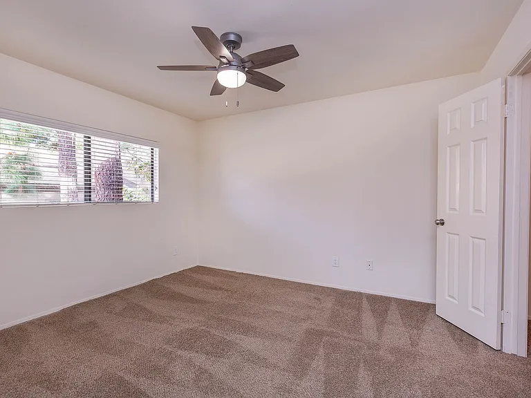 Elan Quail Pointe Apartment Homes — Photo 22