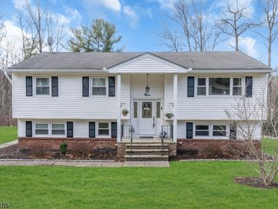 3 Lovell Dr, Wanaque, NJ, 07465