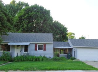 1204 Pierce Rd, Lansing, MI 48910