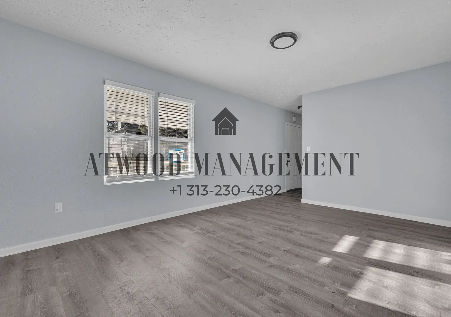 This beautifully updated 4-bedroom, 2-bath single-family home is ready for move-in! — Photo 2
