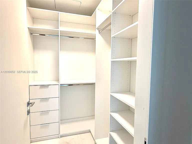 300 Biscayne Boulevard Way #4008 — Photo 11