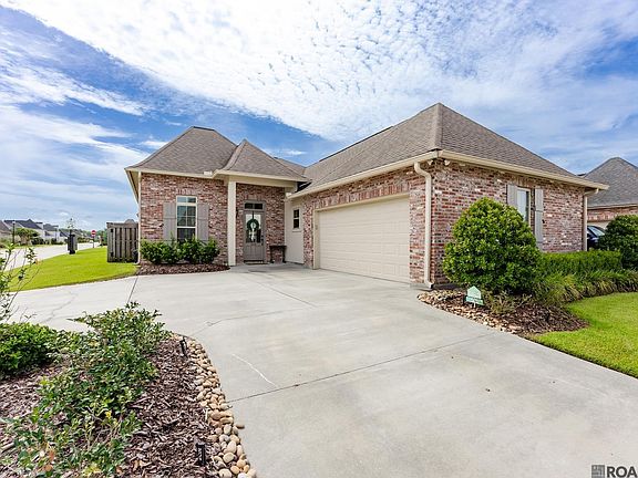 2nd image of 505 Silverbill Ln