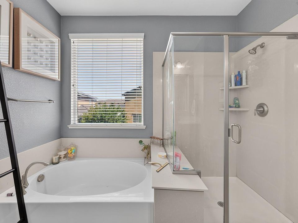 1st image of 4269 Shorthorn Way