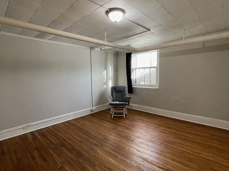 854 Linwood Ave #5 — Photo 5