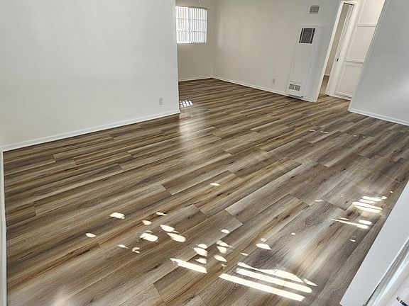 5th image of 910 N Spaulding Ave #2