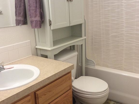 4th image of 3112 Silverbell Dr