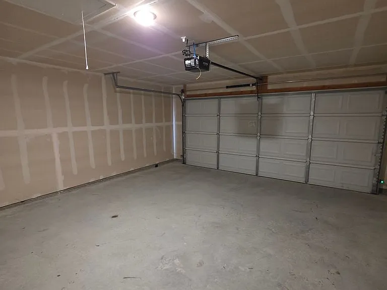 3103 Goblin Dr — Photo 25
